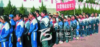 我州各級團(tuán)隊(duì)組織廣泛開展“學(xué)雷鋒月”系列活動(dòng)