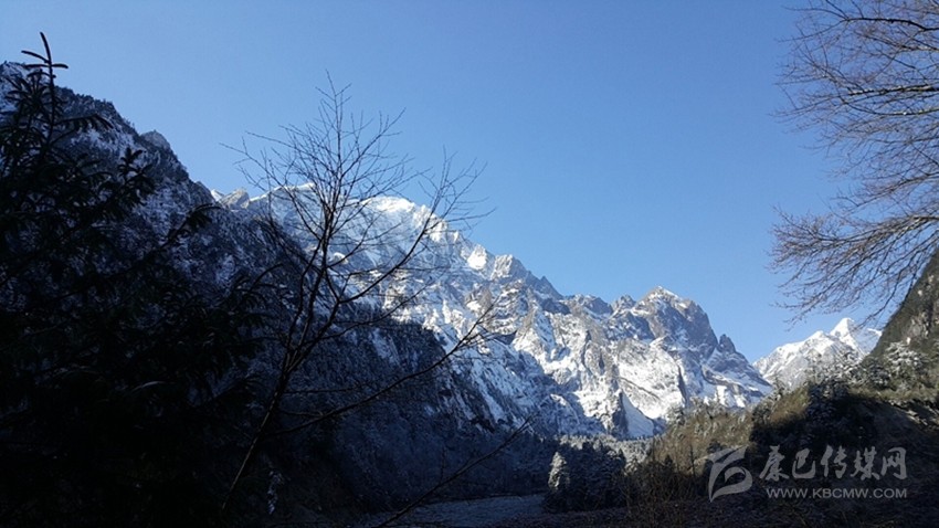 海螺溝這組冬日雪景圖請拿走！